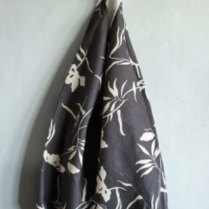 duża torba lniana typu hobo