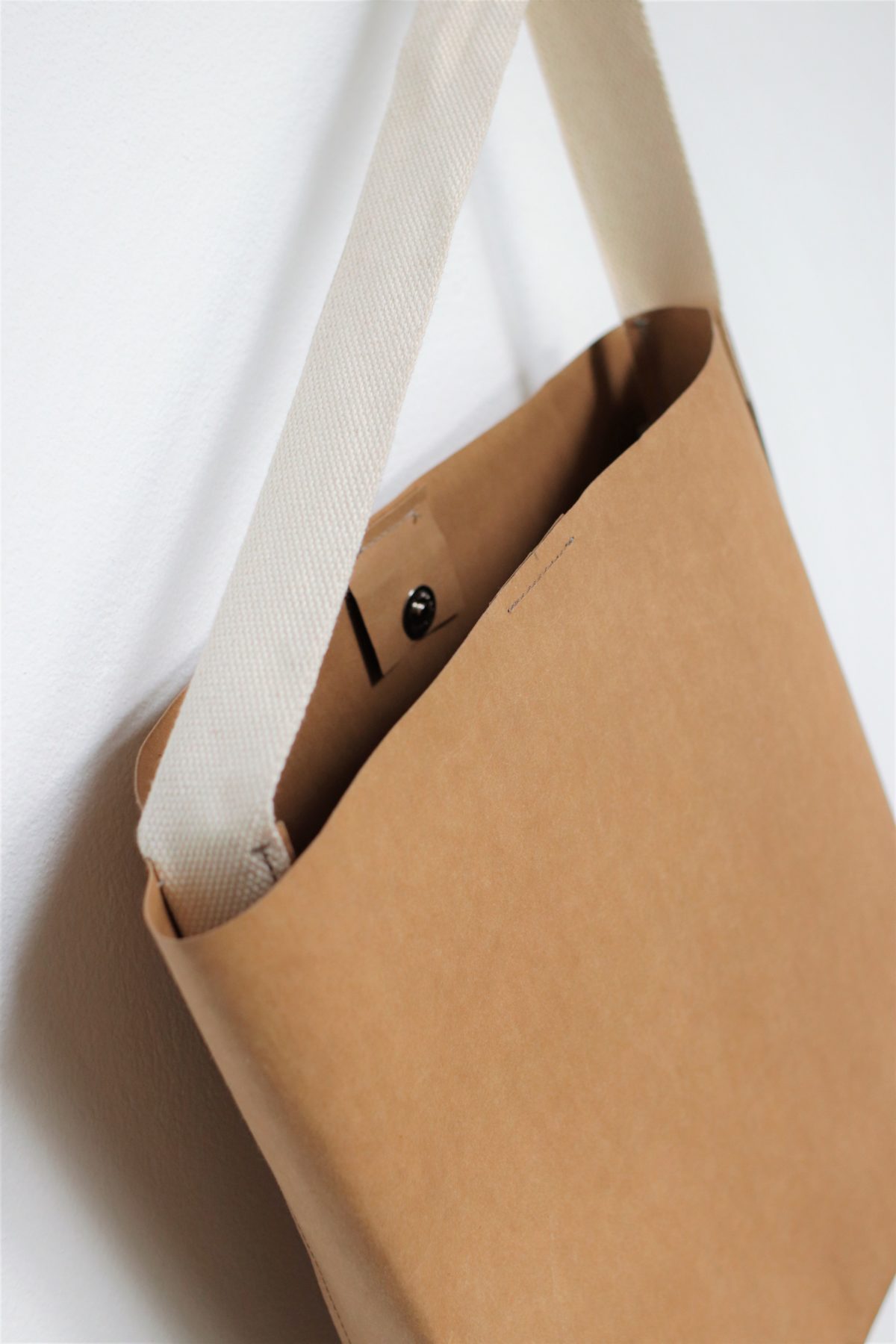 torba z papieru po prostu orzechowa - Torby i akcesoria, naturalnie. Len, papier, upcycling.
